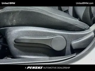 Nissan Sentra 2019 S 4dr Sed l 6M