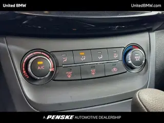 Nissan Sentra 2019 S 4dr Sed l 6M