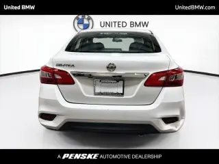 Nissan Sentra 2019 S 4dr Sed l 6M