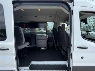 Ford Transit 2018 150 XL 3dr SWB Tech Passenger Van w/Sliding Passenger Side Door