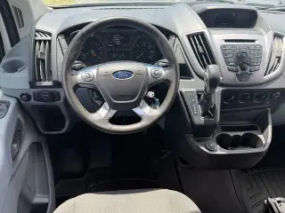 Ford Transit 2018 150 XL 3dr SWB Tech Passenger Van w/Sliding Passenger Side Door