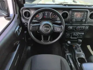 Jeep Gladiator 2021 4x4 Sport 4dr Crew Cab 5.0 ft. SB