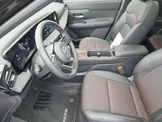 Nissan Kicks 2026 AWD SR 4p Crossover