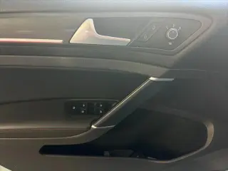 Volkswagen Golf GTI 2019 SE 4p Hatchback 7A