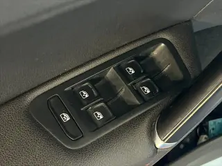 Volkswagen Golf GTI 2019 SE 4p Hatchback 7A