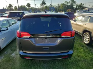 Chrysler Voyager 2023 LX 4dr Mini-Van