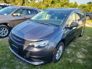 Chrysler Voyager 2023 LX 4dr Mini-Van