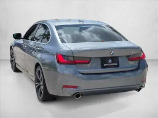 Serie 3 BMW 2024 330i 4dr Sedán
