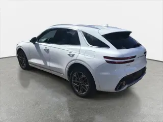 Genesis GV70 2024 AWD 2.5T Estándar 4p SUV