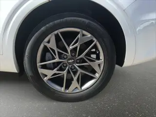 Genesis GV70 2024 AWD 2.5T Estándar 4p SUV