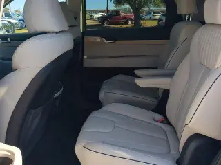Hyundai PALISADE 2025 Limited 4dr SUV