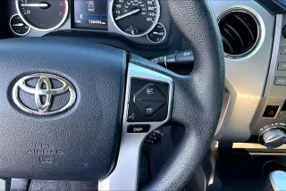 Toyota Tundra 2014 4x2 SR5 4dr CrewMax Cab Pickup SB (5.7L V8)