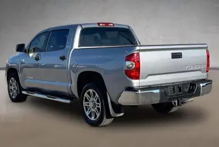 Toyota Tundra 2014 4x2 SR5 4dr CrewMax Cab Pickup SB (5.7L V8)