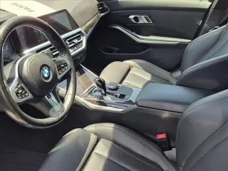 Serie 3 BMW 2022 tracción en todas las ruedas 330i xDrive 4p Sedán