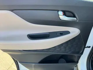 Hyundai SANTA FE 2023 AWD SE 4p Crossover