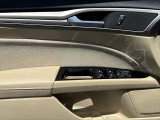 Ford Fusion 2014 SE 4dr Sedan