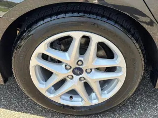 Ford Fusion 2014 SE 4dr Sedan