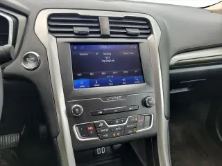 Ford Fusion 2020 SEL 4p Sedan