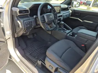 Toyota Tacoma 2025 4x2 SR 4p Cab Doble 5.0 ft SB