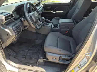 Toyota Tacoma 2025 4x2 SR 4p Cab Doble 5.0 ft SB