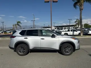 Nissan Rogue 2024 AWD S 4p Crossover