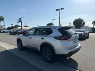 Nissan Rogue 2024 AWD S 4p Crossover