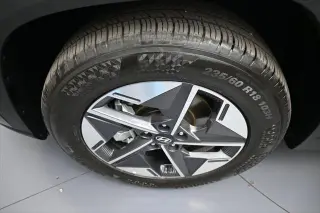 Hyundai TUCSON 2026 SEL 4dr SUV