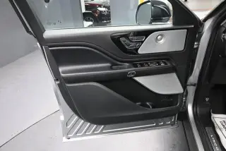 Lincoln Aviator 2020 AWD Reserve 4dr SUV