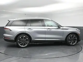 Lincoln Aviator 2020 AWD Reserve 4dr SUV