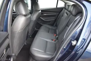 Mazda Mazda3 Sedán 2024 2.5 S Preferred 4dr Sedán