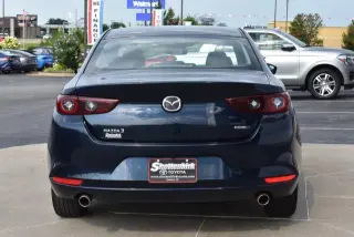 Mazda Mazda3 Sedán 2024 2.5 S Preferred 4dr Sedán