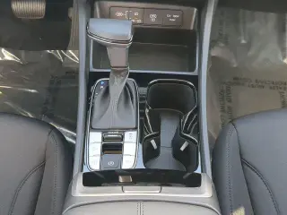 Hyundai TUCSON 2025 SE 4p SUV