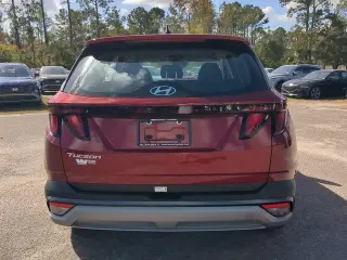 Hyundai TUCSON 2025 SE 4p SUV