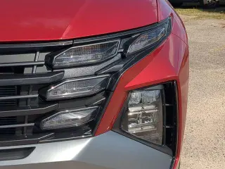 Hyundai TUCSON 2025 SE 4p SUV