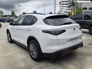 Alfa Romeo Stelvio 2024 Sprint 4dr Crossover