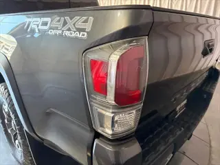 Toyota Tacoma 2021 4x4 TRD Pro 4p Puerta Doble Cabina Dupla 5.0 ft CB 6M