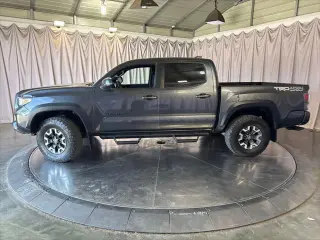 Toyota Tacoma 2021 4x4 TRD Pro 4p Puerta Doble Cabina Dupla 5.0 ft CB 6M