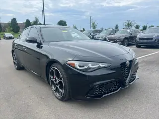 Alfa Romeo Giulia 2024 AWD Veloce 4dr Sedán