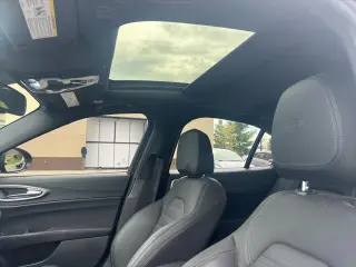 Alfa Romeo Giulia 2024 AWD Veloce 4dr Sedán