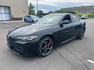 Alfa Romeo Giulia 2024 AWD Veloce 4dr Sedán