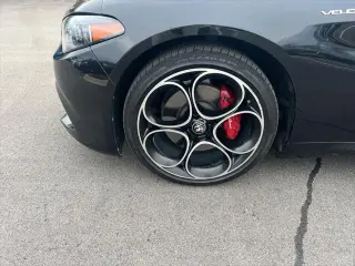 Alfa Romeo Giulia 2024 AWD Veloce 4dr Sedán