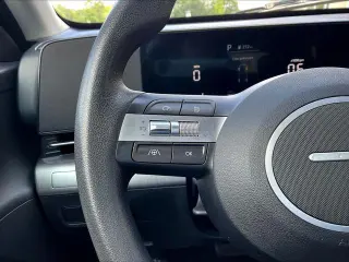 Hyundai KONA 2024 SE 4dr Crossover