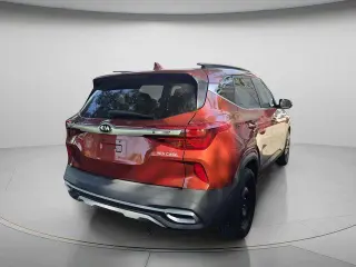 Kia Seltos 2021 S 4p SUV