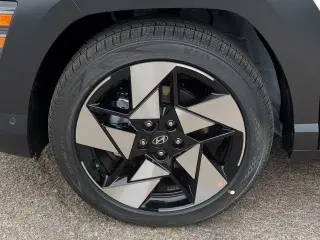 Hyundai KONA 2024 Limited 4dr Crossover