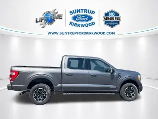Ford F-150 2022 4x4 Lariat 4p SuperCab 6.5 ft. CA