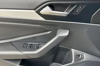Volkswagen Jetta 2025 Sport 4dr Sedán