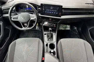 Volkswagen Jetta 2025 Sport 4dr Sedán