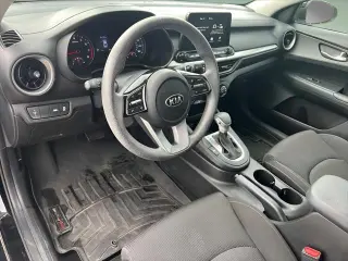 Kia Forte 2021 LXS 4dr Sedán