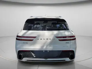 Genesis GV70 2022 AWD 2.5T Estándar 4dr SUV