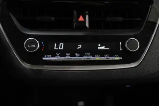 Toyota Corolla 2024 LE Sedán 4 puertas